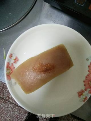 梅菜扣肉的做法步骤：2