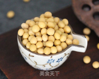喝鱼汤喽 | 西洋菜干鲫鱼汤的做法步骤：3