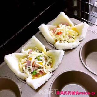【果果妈妈❤️辅食推荐】美味早餐：吐司杯的做法步骤：6
