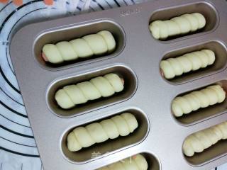热狗面包的做法步骤：11