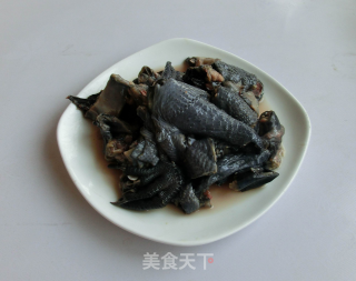 海马老鸡炖花胶汤的做法步骤：2