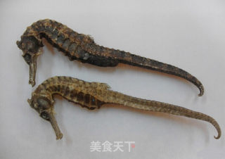 海马老鸡炖花胶汤的做法步骤：4