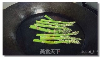 响油笋尖的做法步骤：2
