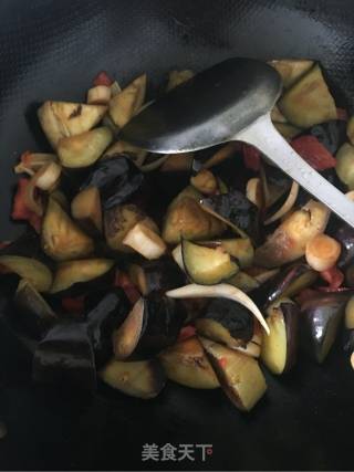 烧茄子的做法步骤：5