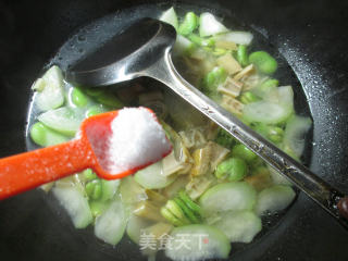 羊尾笋蚕豆夜开花汤的做法步骤：8