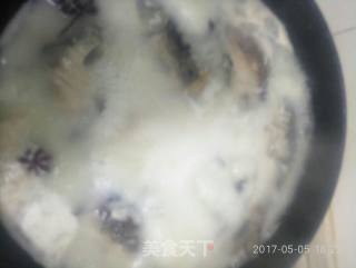 鲫鱼豆腐汤的做法步骤：5