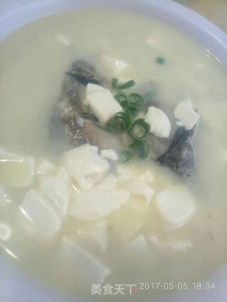 鲫鱼豆腐汤的做法步骤：6