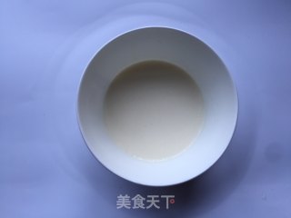 凹型海绵蛋糕的做法步骤：1