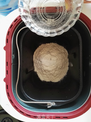 苜蓿肉酱面的做法步骤：2
