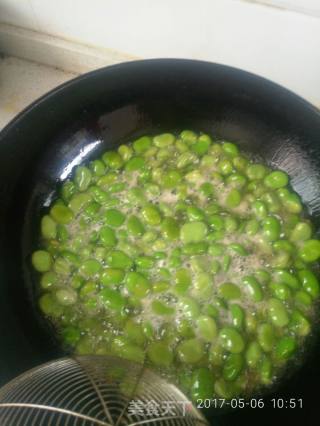 蚕豆肉丝的做法步骤：2
