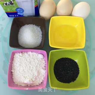8寸方形黑芝麻戚风蛋糕的做法步骤：1