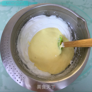 8寸方形黑芝麻戚风蛋糕的做法步骤：7