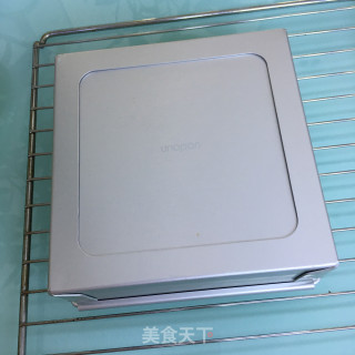 8寸方形黑芝麻戚风蛋糕的做法步骤：11