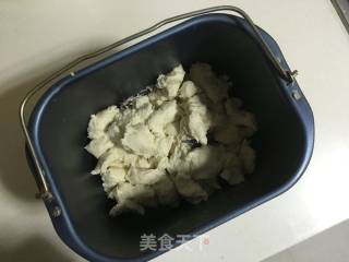 炼奶蜂蜜吐司的做法步骤：2