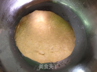 全麦紫薯南瓜面包的做法步骤：1