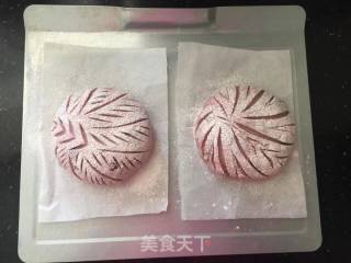 红香妃紫薯软欧的做法步骤：16