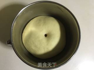 椰蓉大花包的做法步骤：7