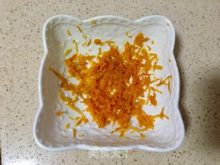 橙香戚风蛋糕的做法步骤：1