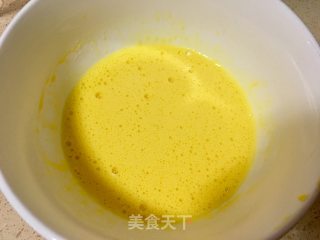 橙香戚风蛋糕的做法步骤：5