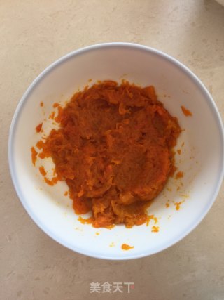卡通南瓜面包的做法步骤：2