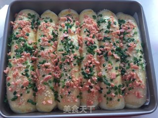 香葱火腿肉松排包的做法步骤：10