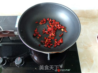 辣炒海瓜子的做法步骤：5