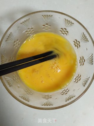 吐司煎蛋饼的做法步骤：3