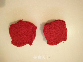 玫瑰花慕斯蛋糕的做法步骤：3