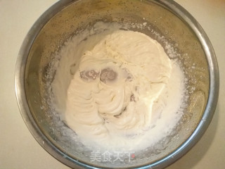 玫瑰花慕斯蛋糕的做法步骤：5