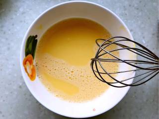 菠菜虾仁蒸水蛋的做法步骤：4