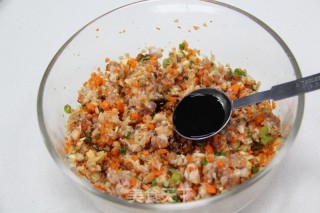 外表软糯内心鲜嫩的——糯米蒸肉丸的做法步骤：6