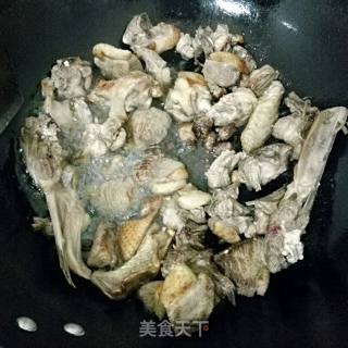 家常菜之沙姜鸭的做法步骤：4