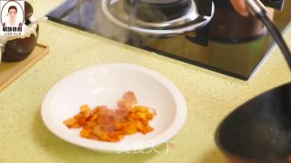 想吃披萨没烤箱就做披萨馅饼吧！的做法步骤：9