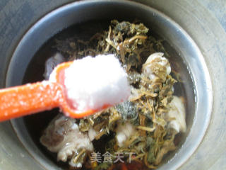 梅干菜焖猪蹄的做法步骤：7