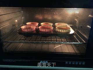肉松杯子蛋糕的做法步骤：8