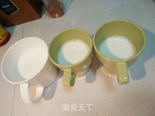 双皮奶的做法步骤：1