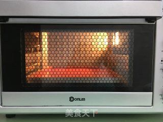 红丝绒蛋糕卷的做法步骤：13