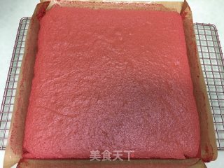 红丝绒蛋糕卷的做法步骤：15