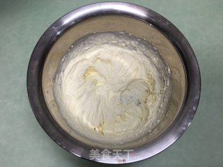 红丝绒蛋糕卷的做法步骤：17