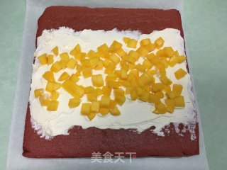 红丝绒蛋糕卷的做法步骤：18