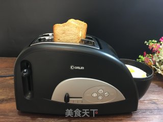 香蕉吐司三明治——快手早餐的做法步骤：7