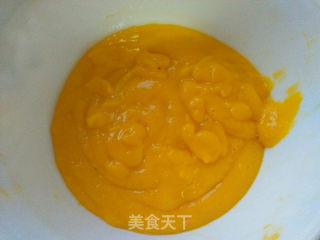 玫瑰花水晶芒果慕斯的做法步骤：6