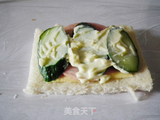 火腿奶酪三明治的做法步骤：6
