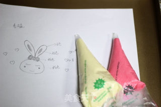 小兔彩绘蛋糕卷的做法步骤：5