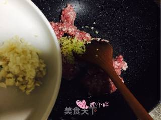炸酱面的做法步骤：4