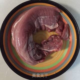 孜然牙签肉的做法步骤：1