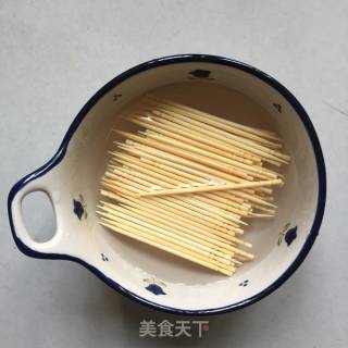 孜然牙签肉的做法步骤：6