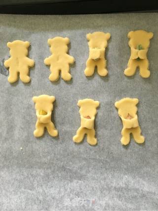 小熊抱抱饼干的做法步骤：12