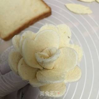吐司玫瑰花的做法步骤：7