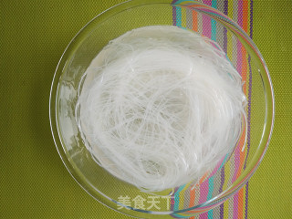 蒜蓉粉丝烤虾的做法步骤：5